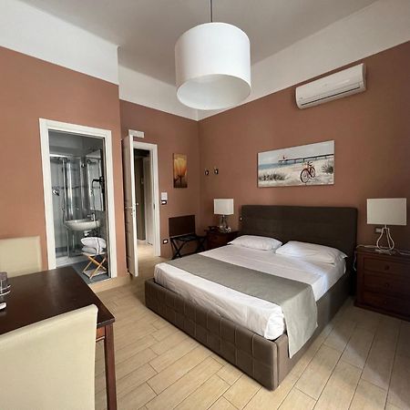 Relais Ranieri Bed & Breakfast เนเปิลส์ ภายนอก รูปภาพ