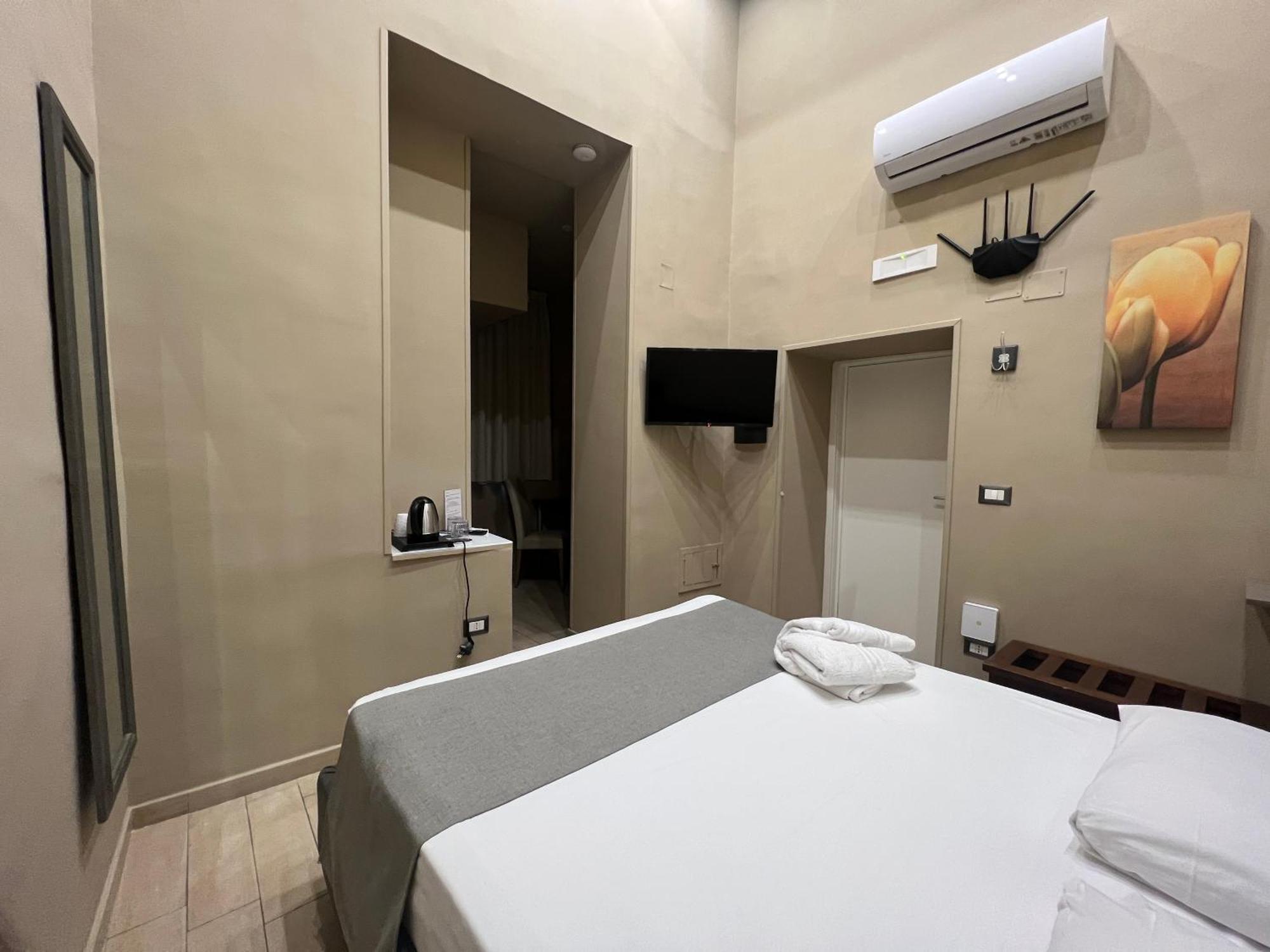 Relais Ranieri Bed & Breakfast เนเปิลส์ ภายนอก รูปภาพ